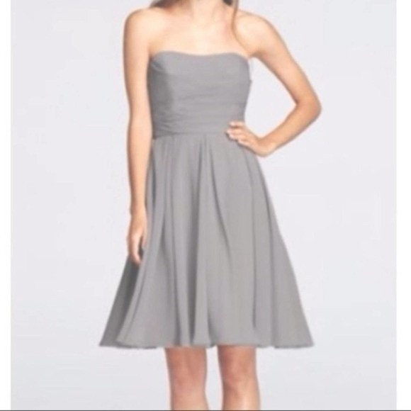 David's Bridal NWT Gray Strapless Knee Length Chiffon Prom Bridal Dress Size 8 - Picture 2 of 12